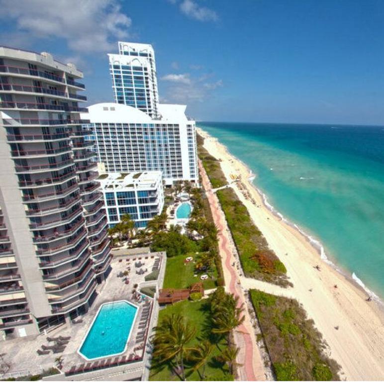 Deauville Beach Resort Miami Beach Exterior photo